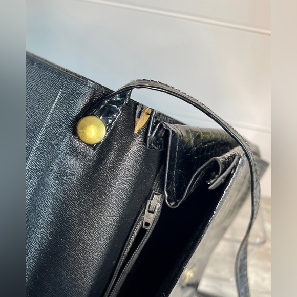 Cabrelli of Montreal vintage black patent leather embossed Crocodile pattern - Picture 4 of 4